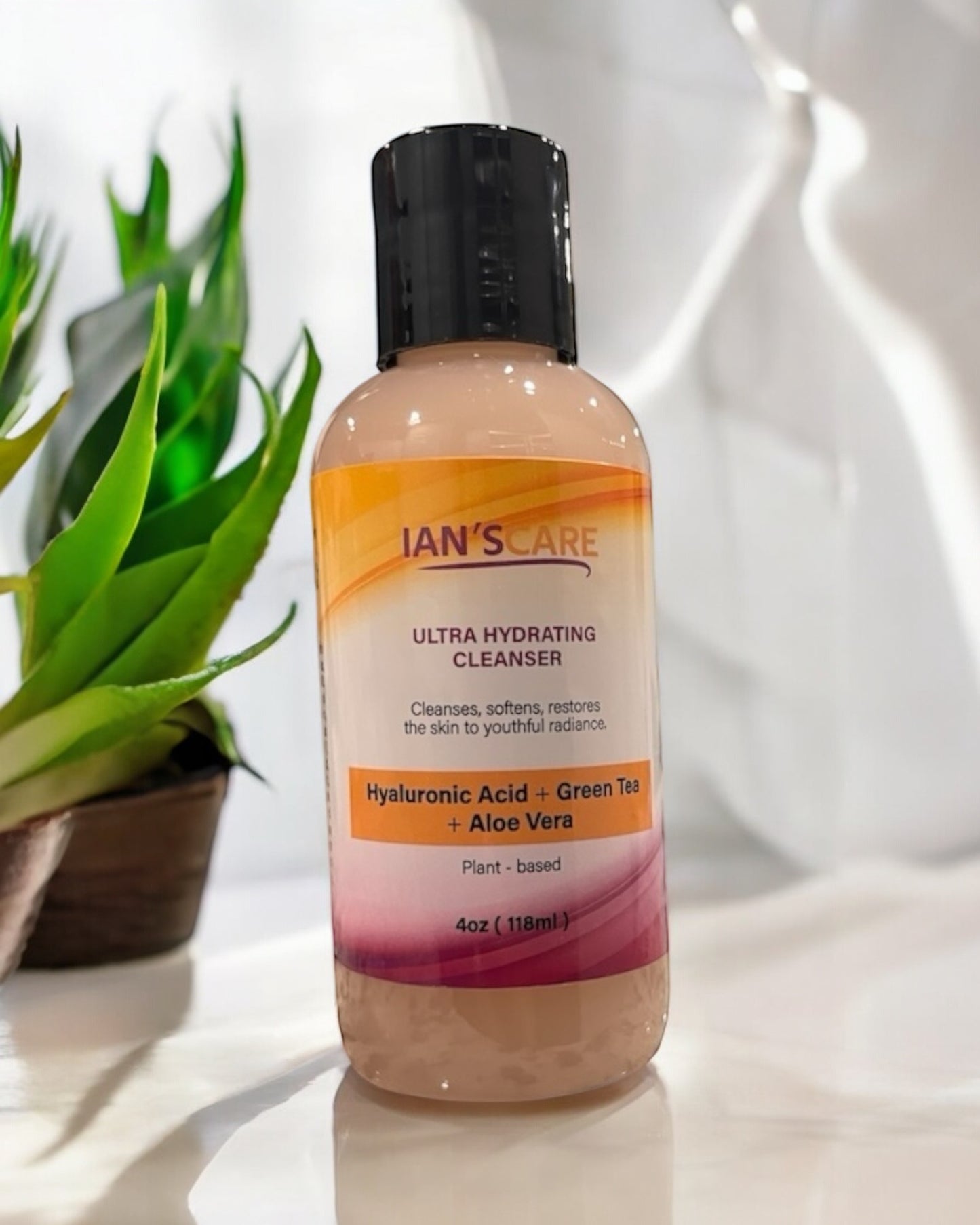 Ultra Hydrating Cleanser With Hyaluronic Acid+ Green Tea+ Aloe Vera
